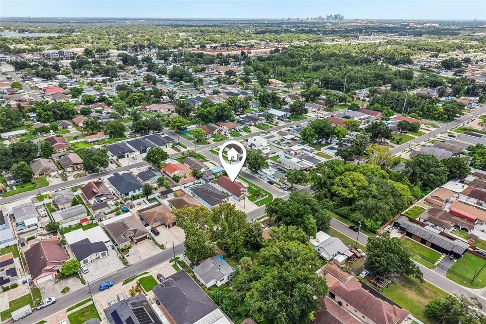 7001 CLARK AVENUE Tampa, FL 33614