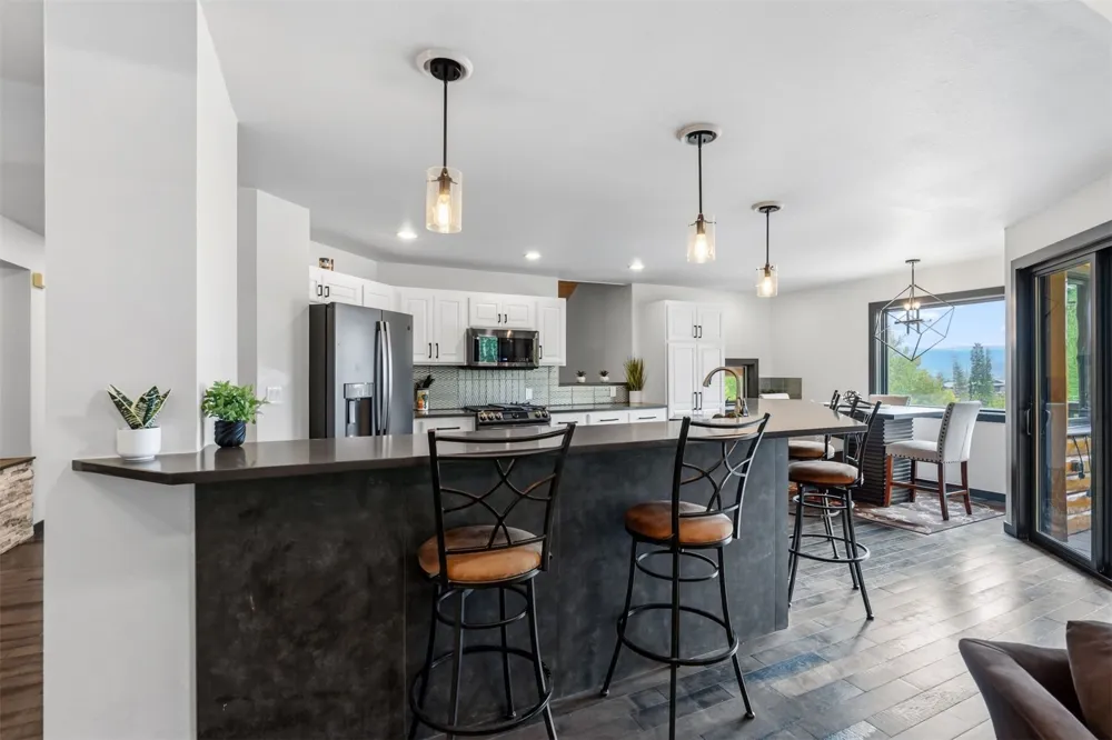 31 Shooting Star Way Silverthorne, CO 80498