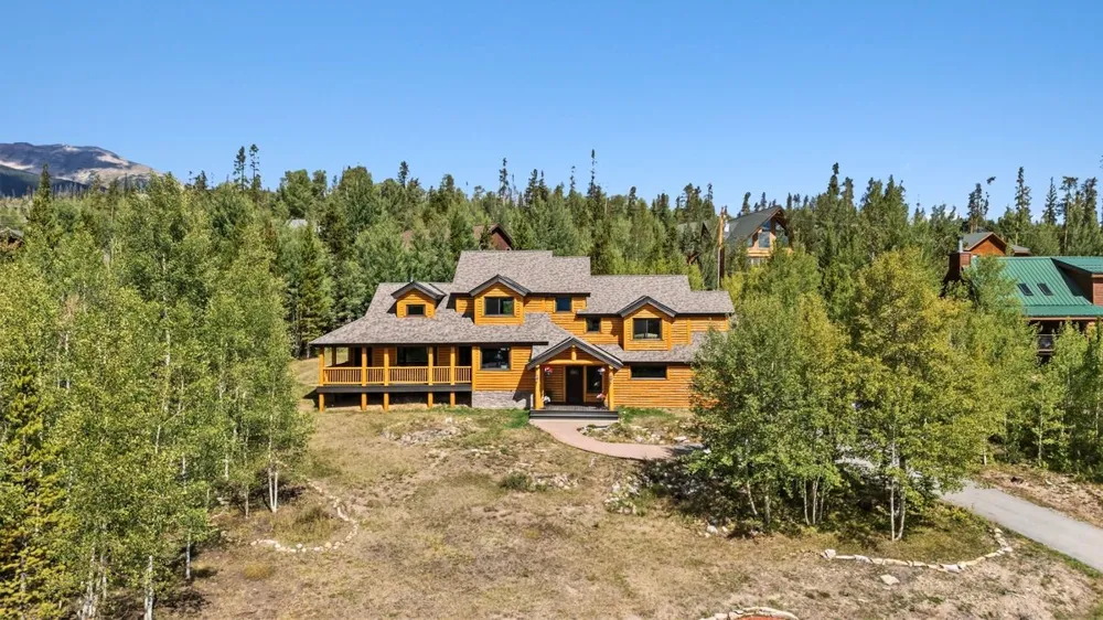 31 Shooting Star Way Silverthorne, CO 80498