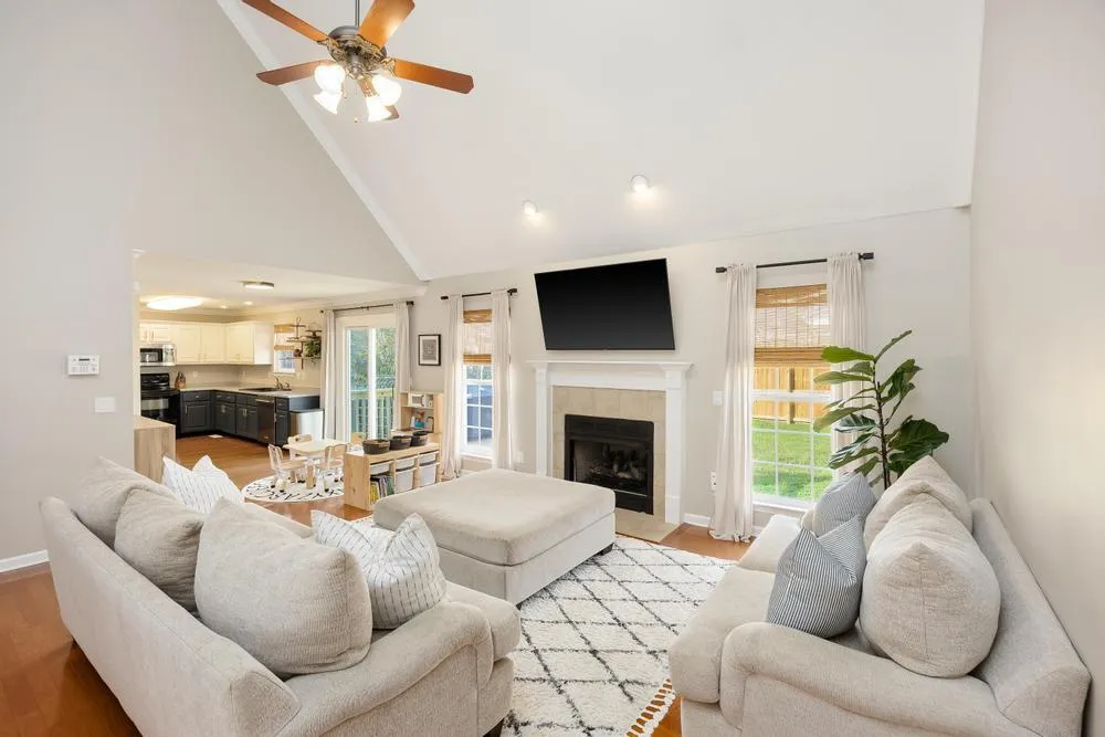 8316 Stillwater Circle Ooltewah, TN 37363
