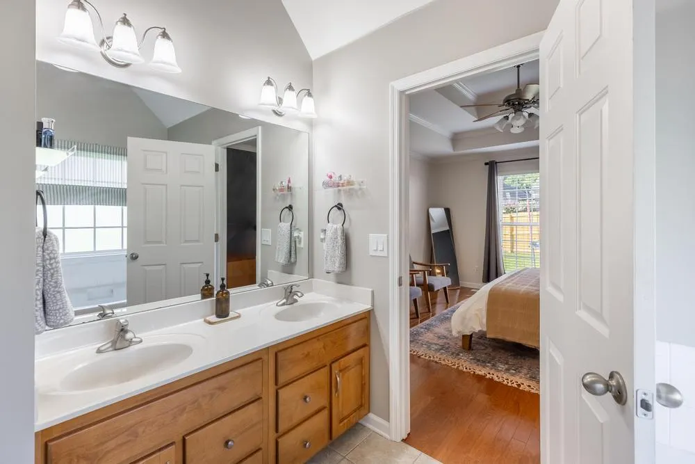 8316 Stillwater Circle Ooltewah, TN 37363