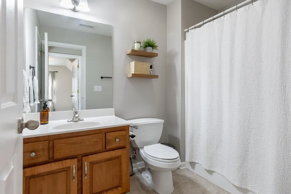 8316 Stillwater Circle Ooltewah, TN 37363