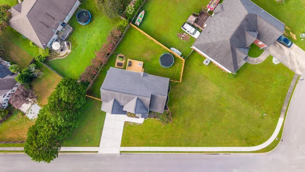 8316 Stillwater Circle Ooltewah, TN 37363