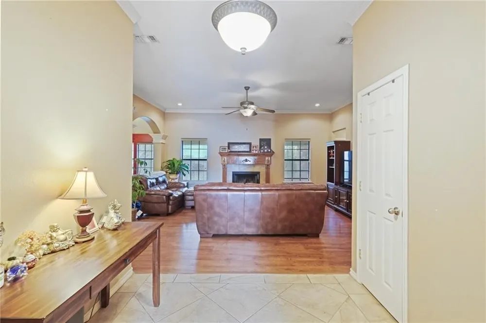 314 Hancock Odem, TX 78370