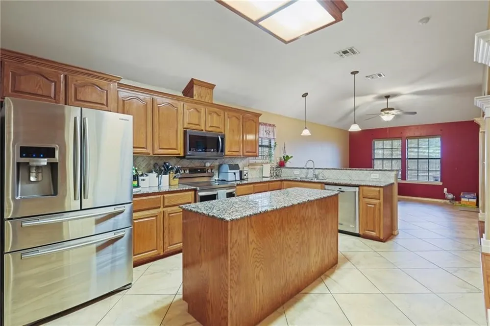314 Hancock Odem, TX 78370