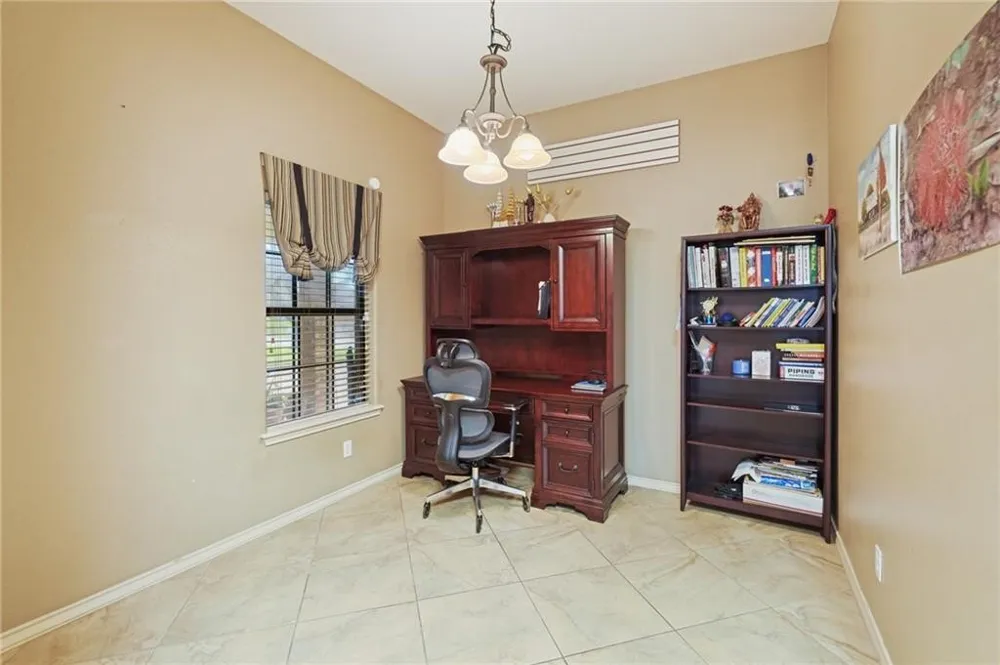 314 Hancock Odem, TX 78370