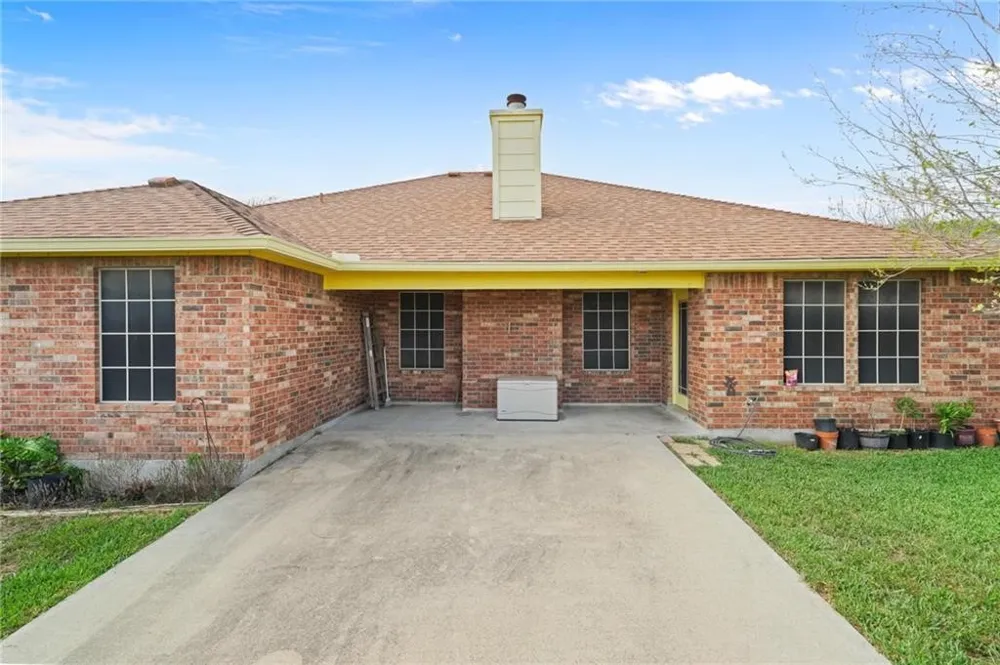314 Hancock Odem, TX 78370