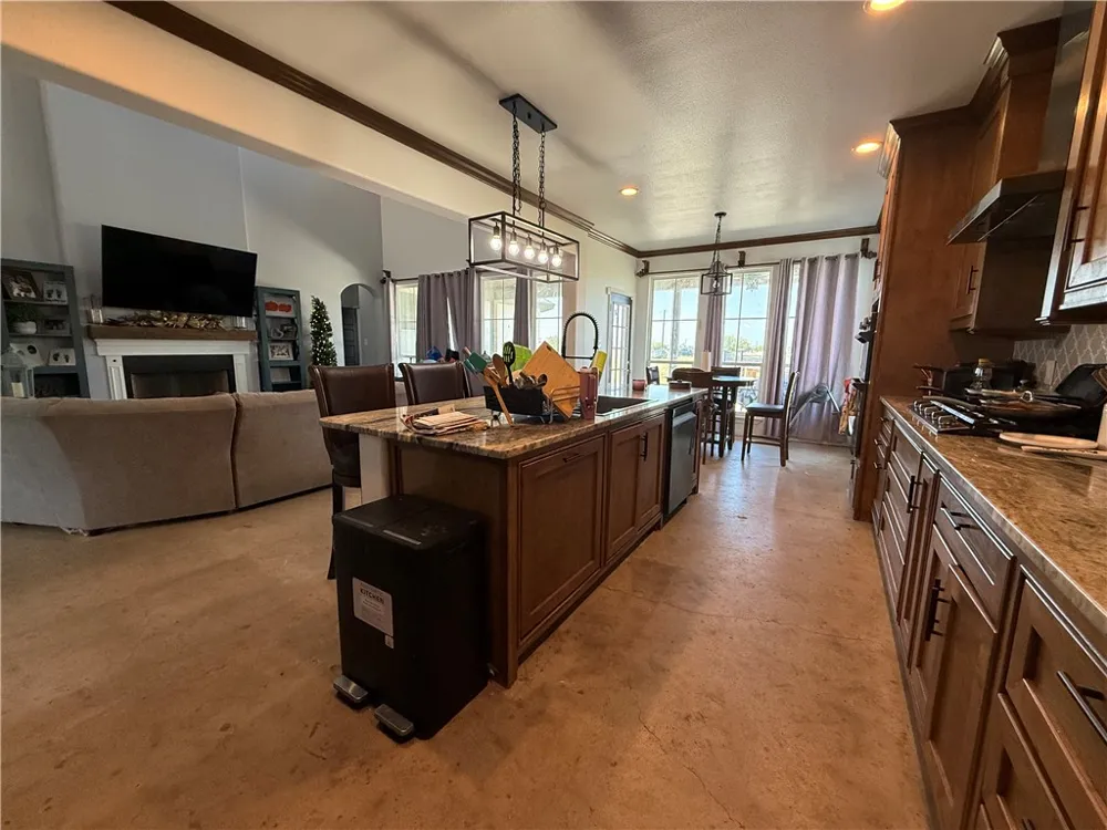 3530 County Road 48 Robstown, TX 78380