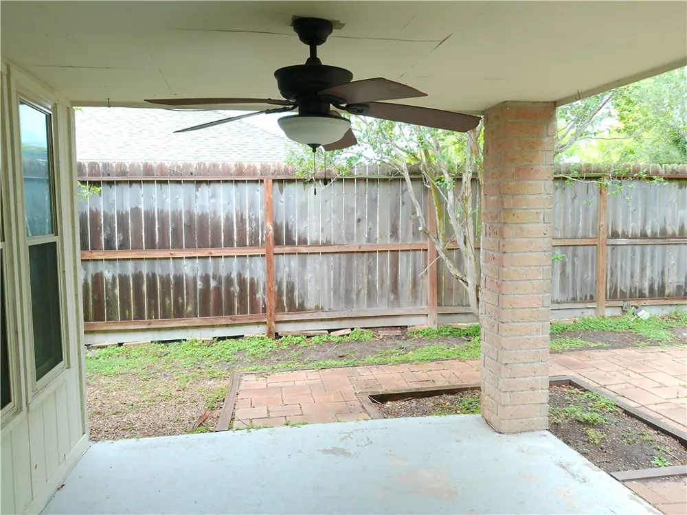 6306 Kristin Drive Corpus Christi, TX 78414
