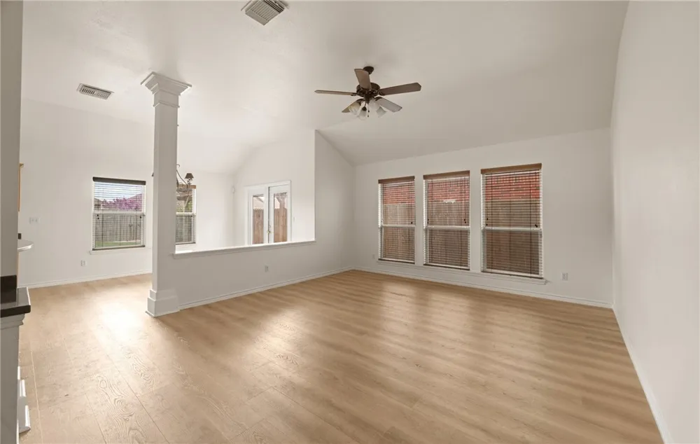 7518 Fort Griffen Drive Corpus Christi, TX 78414
