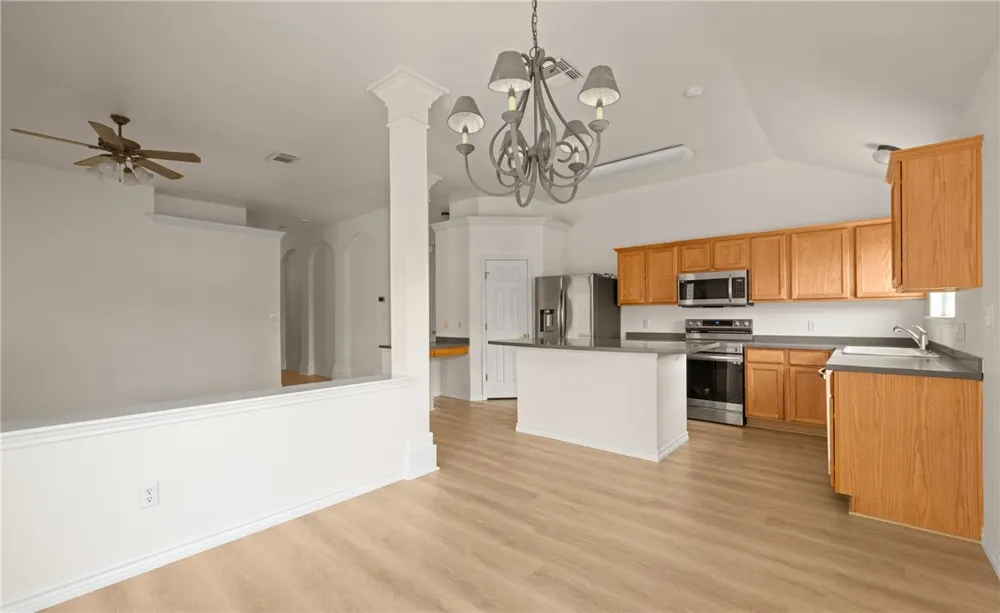 7518 Fort Griffen Drive Corpus Christi, TX 78414
