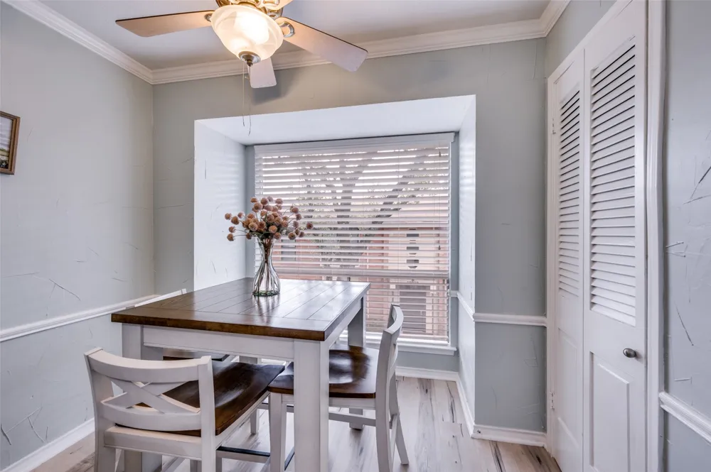 10029 Regal Park Lane #212 Dallas, TX 75230