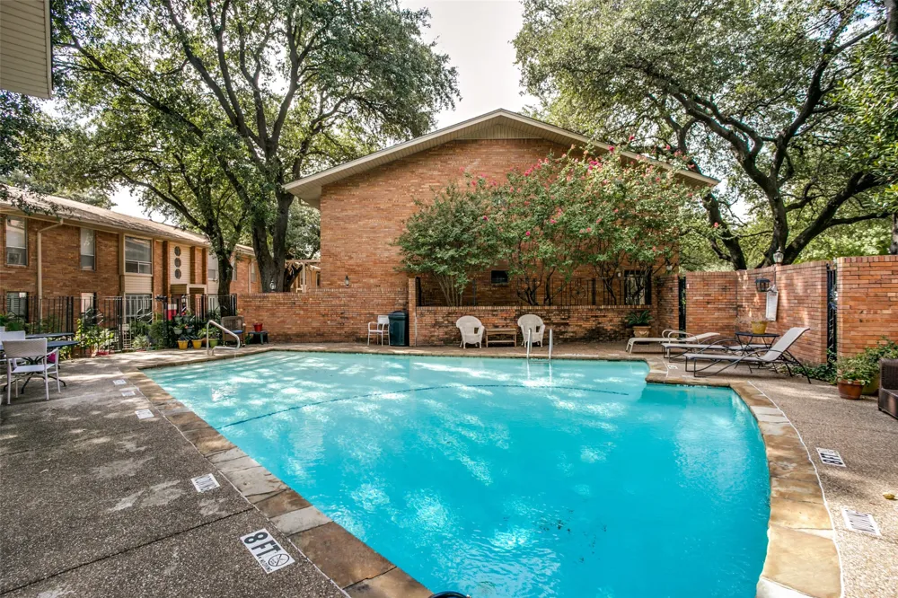 10029 Regal Park Lane #212 Dallas, TX 75230