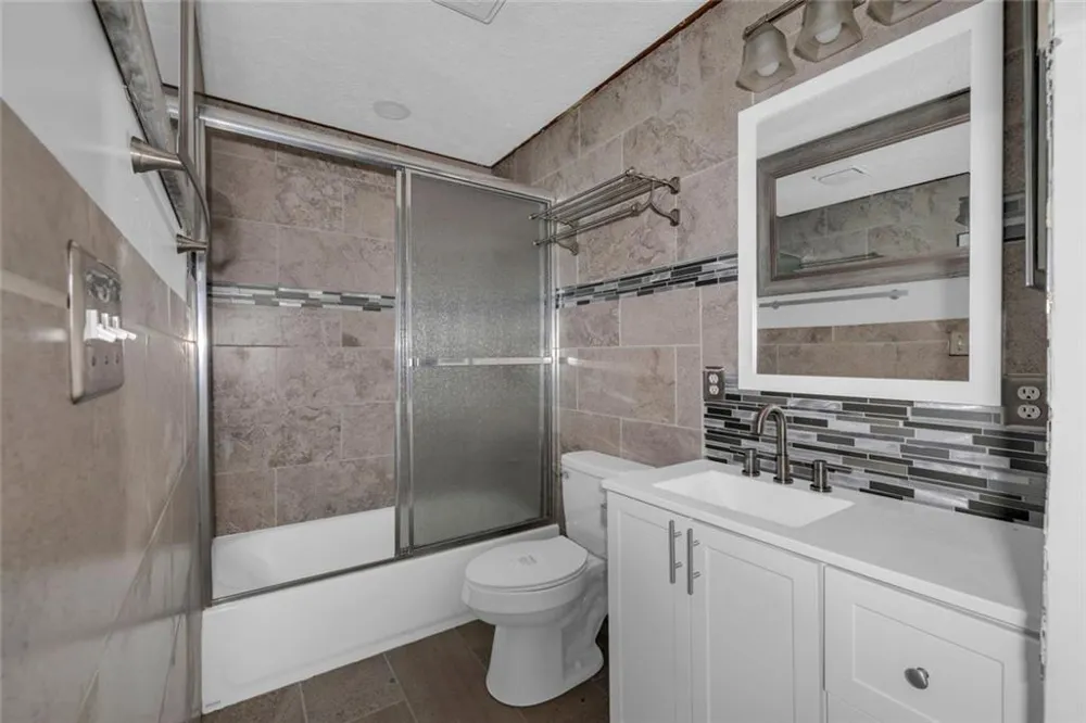4322 Summerhill Drive Macon, GA 31204
