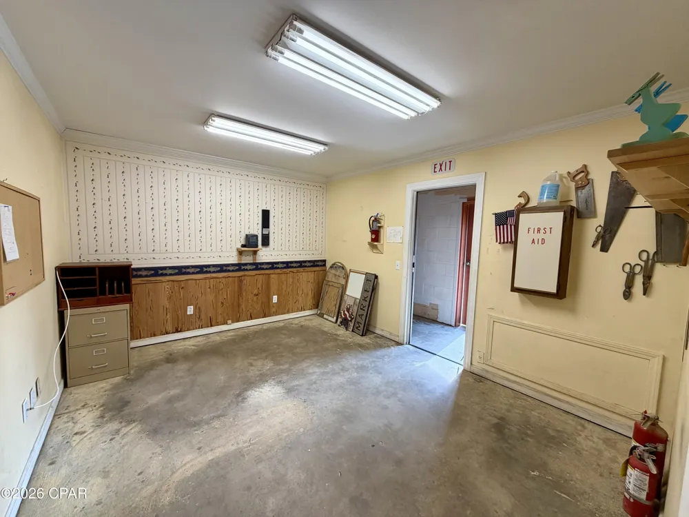 4245 Kelson Avenue Marianna, FL 32446