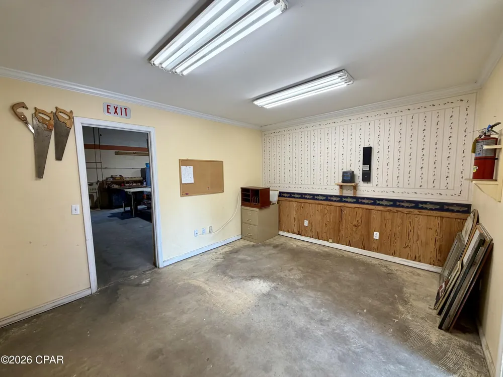 4245 Kelson Avenue Marianna, FL 32446