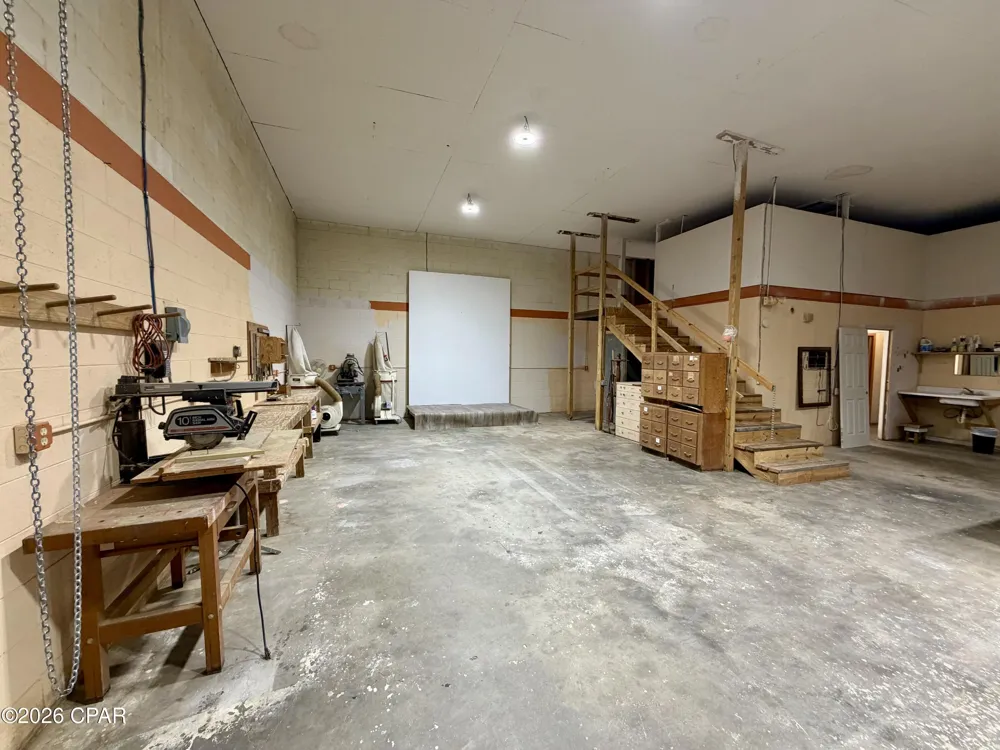 4245 Kelson Avenue Marianna, FL 32446