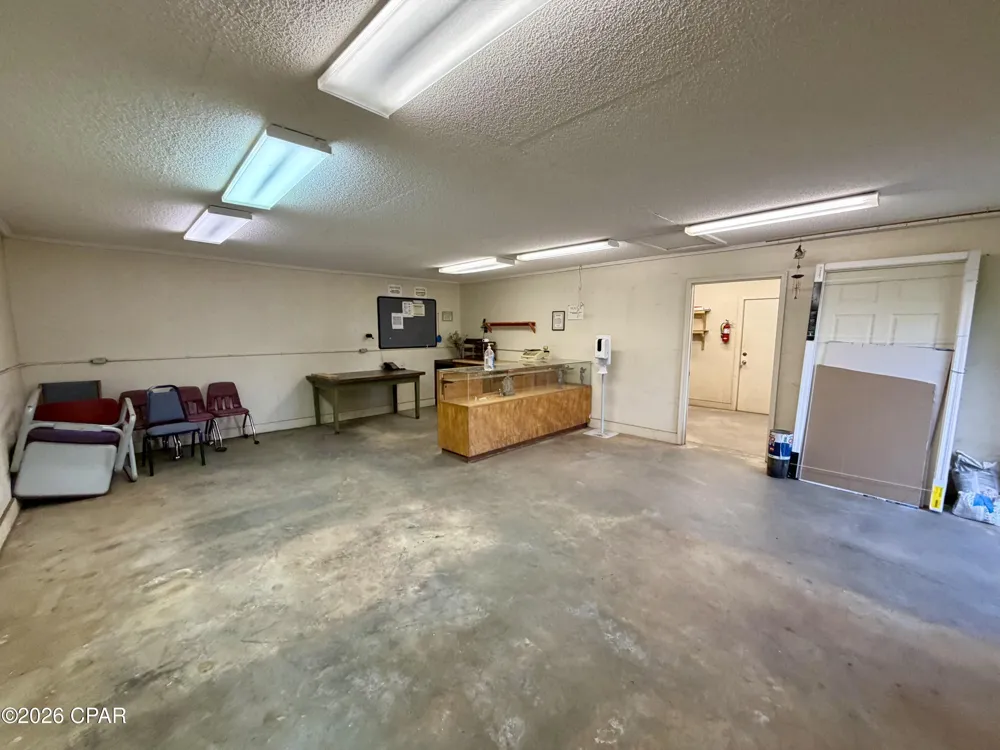 4245 Kelson Avenue Marianna, FL 32446