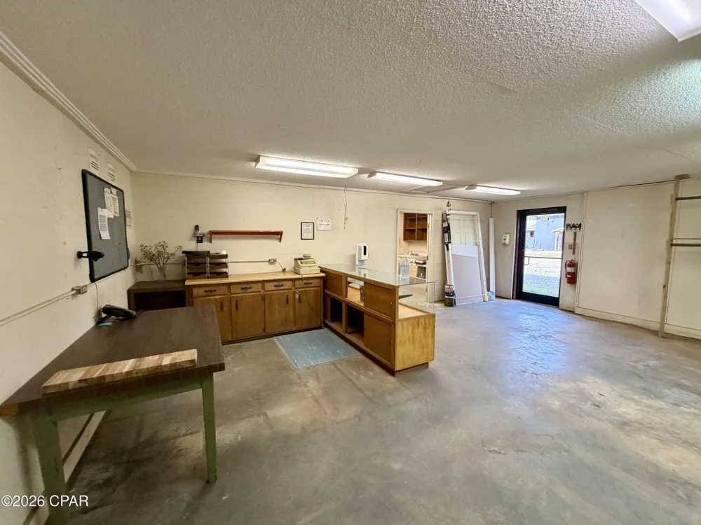 4245 Kelson Avenue Marianna, FL 32446