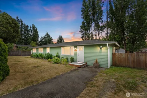 2229 SW 330th Street