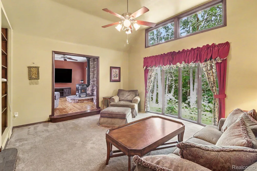 6300 Raddatz Road Cohoctah Township, MI 48836