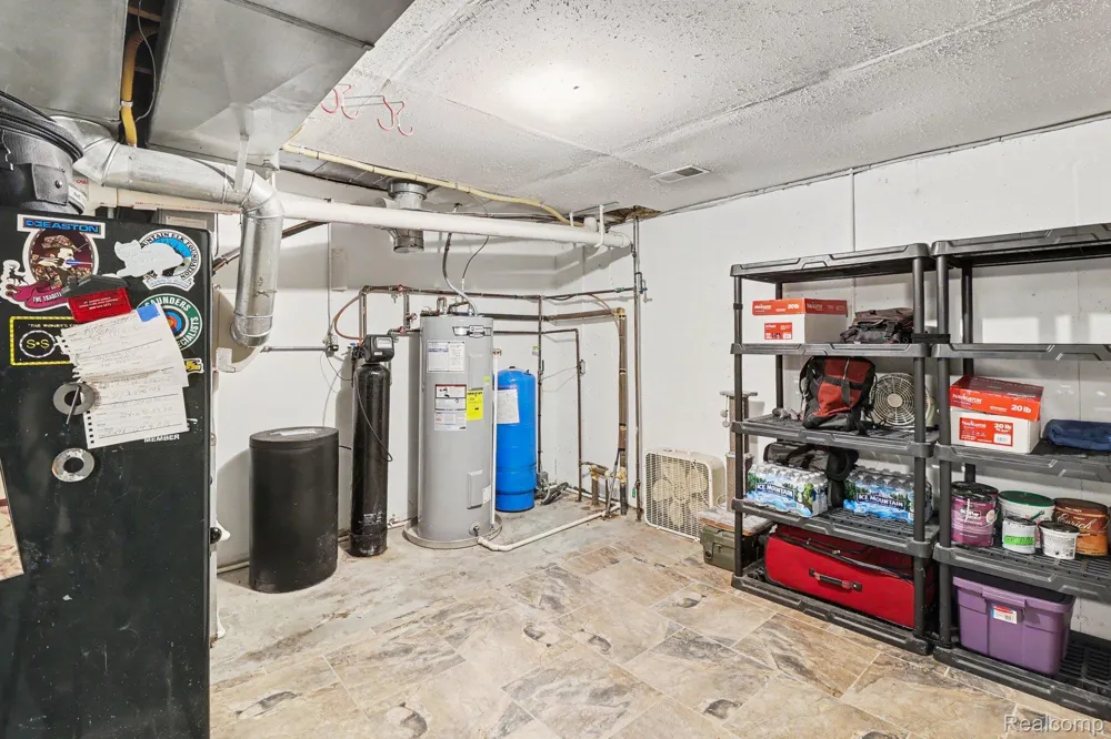 6300 Raddatz Road Cohoctah Township, MI 48836