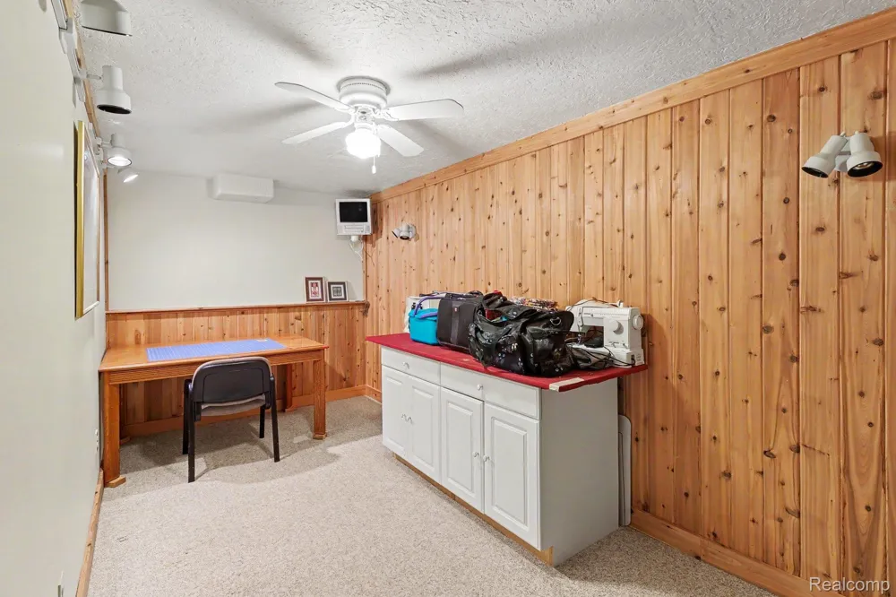 6300 Raddatz Road Cohoctah Township, MI 48836