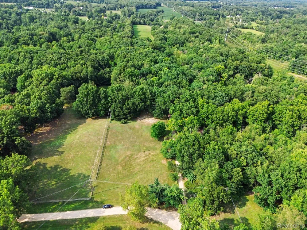 6300 Raddatz Road Cohoctah Township, MI 48836