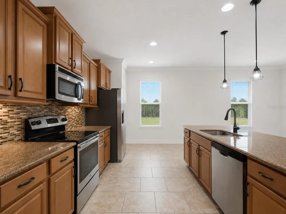 10862 SUNSET RIDGE LANE Orlando, FL 32832