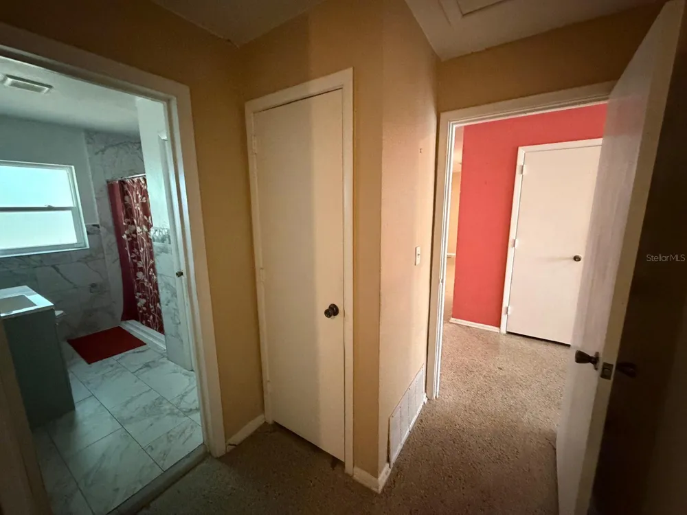 8283 LE MESA STREET Orlando, FL 32827