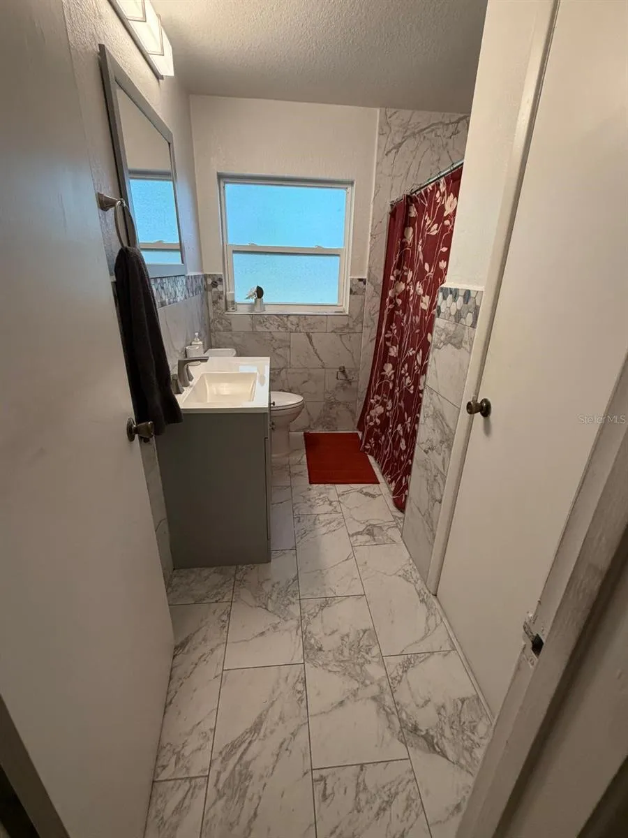 8283 LE MESA STREET Orlando, FL 32827