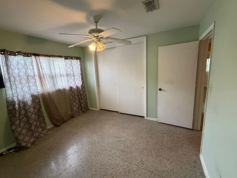 8283 LE MESA STREET Orlando, FL 32827