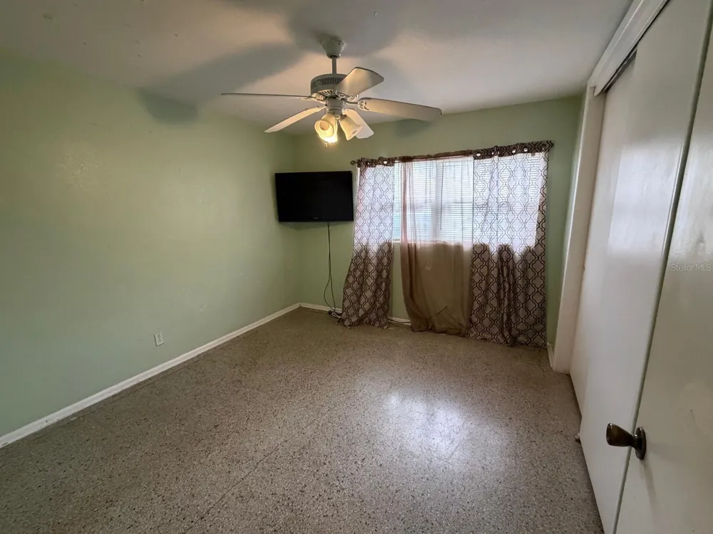 8283 LE MESA STREET Orlando, FL 32827