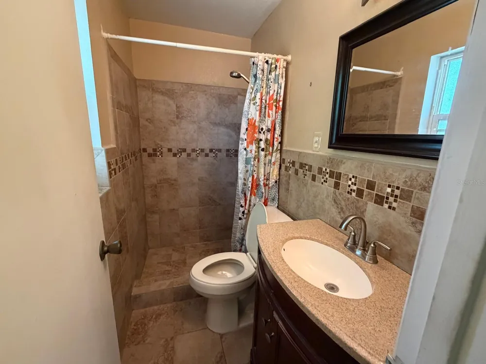 8283 LE MESA STREET Orlando, FL 32827
