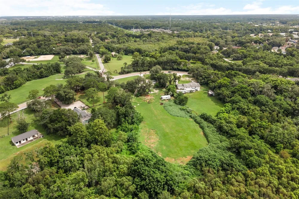 250 LONGWOOD HILLS ROAD Longwood, FL 32750