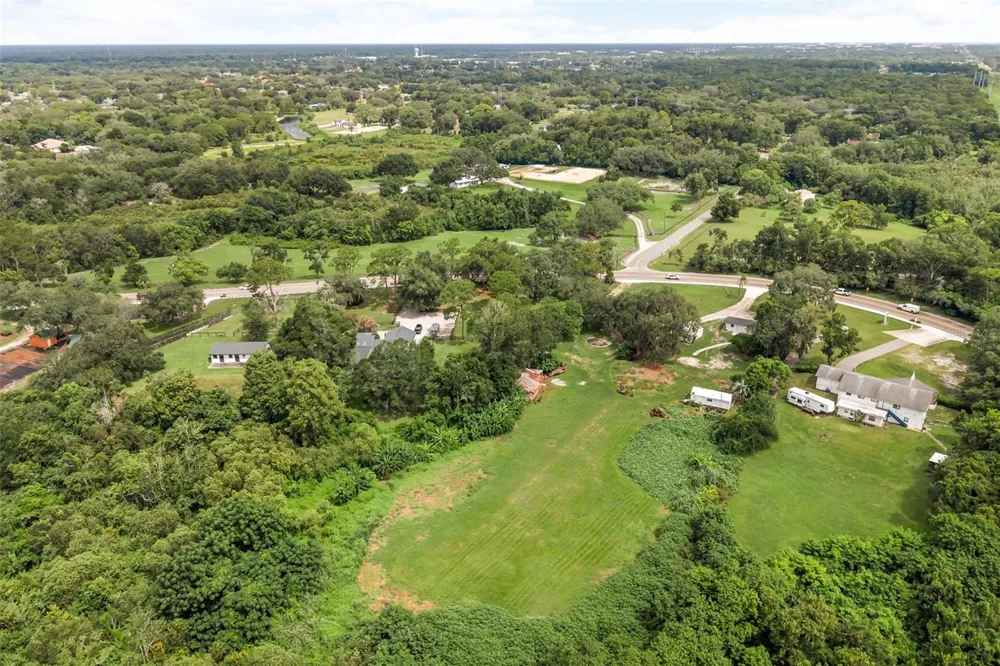 250 LONGWOOD HILLS ROAD Longwood, FL 32750