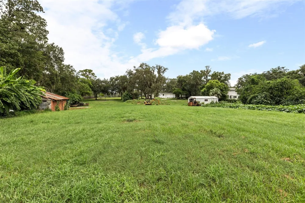 250 LONGWOOD HILLS ROAD Longwood, FL 32750
