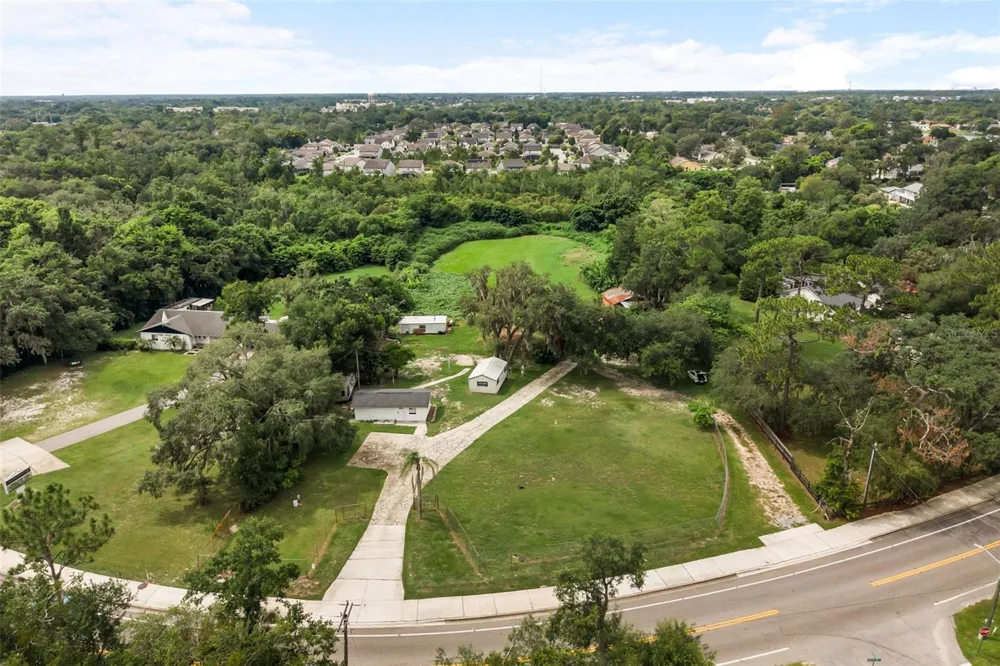 250 LONGWOOD HILLS ROAD Longwood, FL 32750