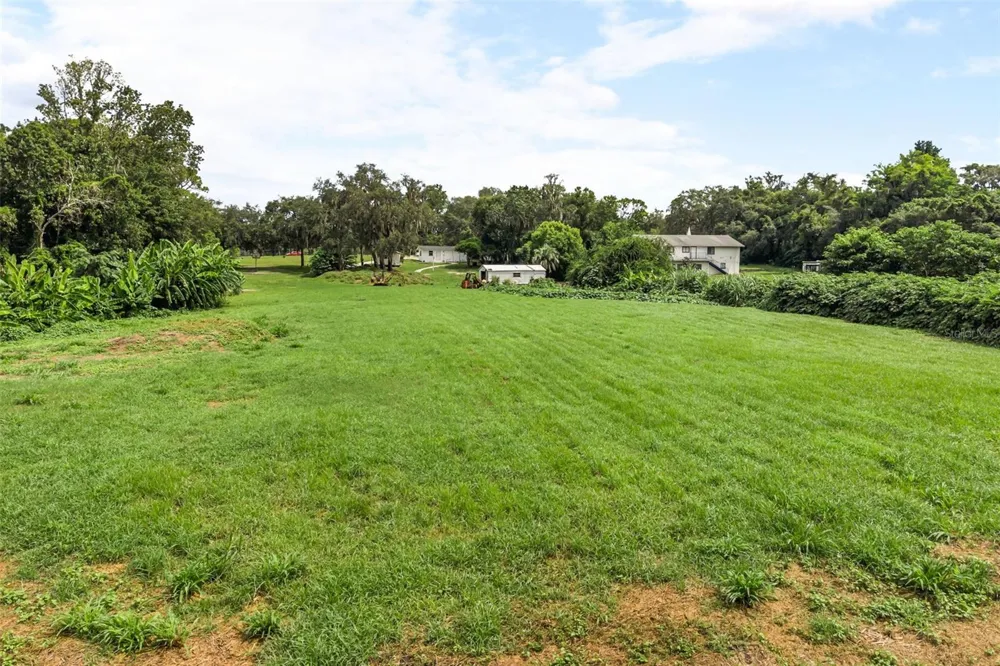 250 LONGWOOD HILLS ROAD Longwood, FL 32750