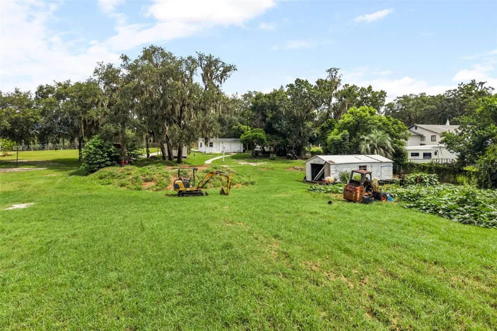250 LONGWOOD HILLS ROAD Longwood, FL 32750