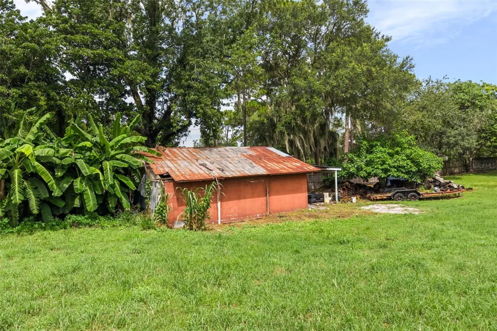 250 LONGWOOD HILLS ROAD Longwood, FL 32750