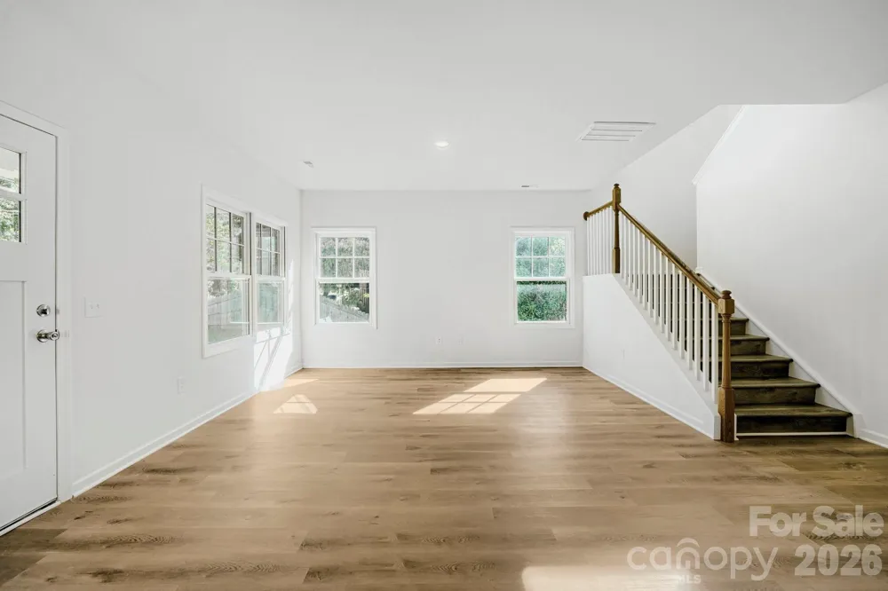 517 W Front Street Statesville, NC 28677