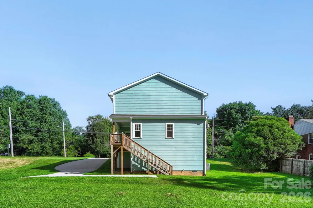 517 W Front Street Statesville, NC 28677