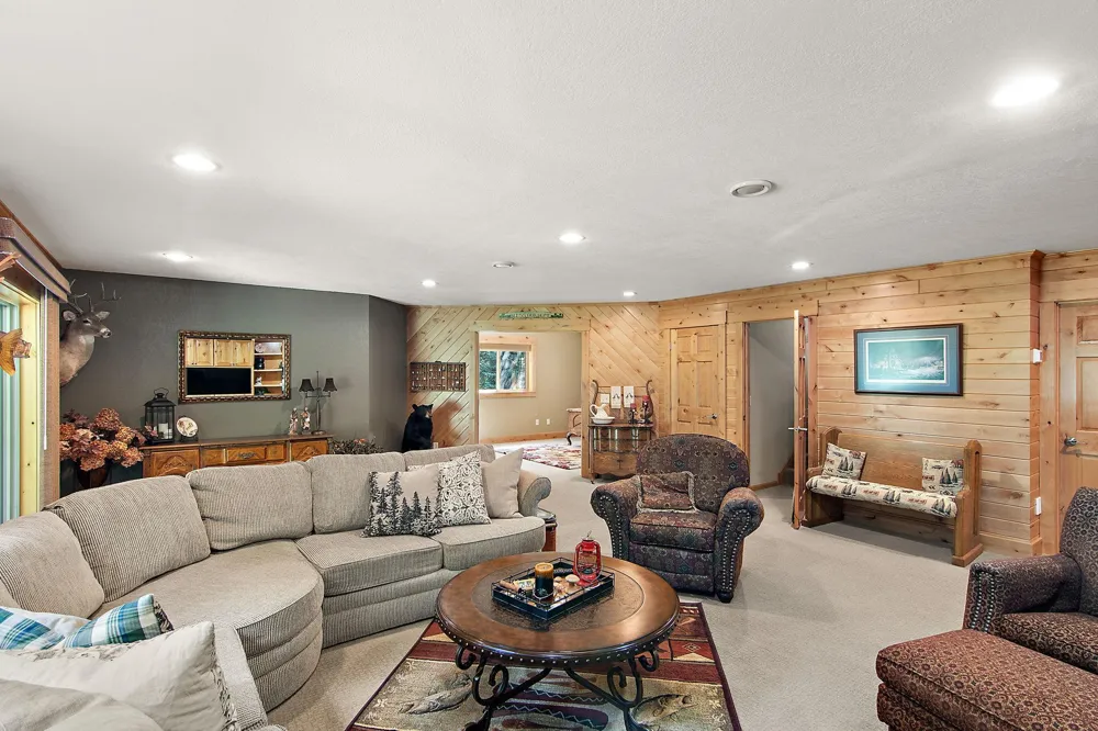 5712 Aspen Road Princeton, MN 55371
