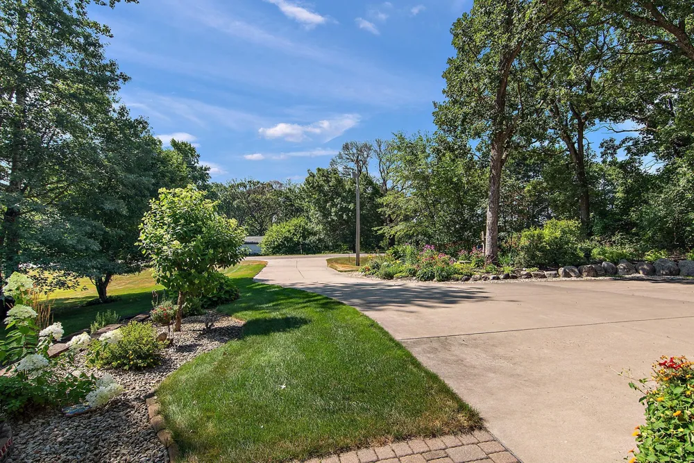 5712 Aspen Road Princeton, MN 55371