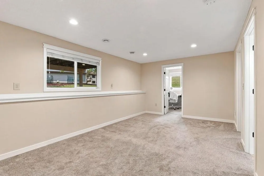 970 Pontiac Lane Chanhassen, MN 55317