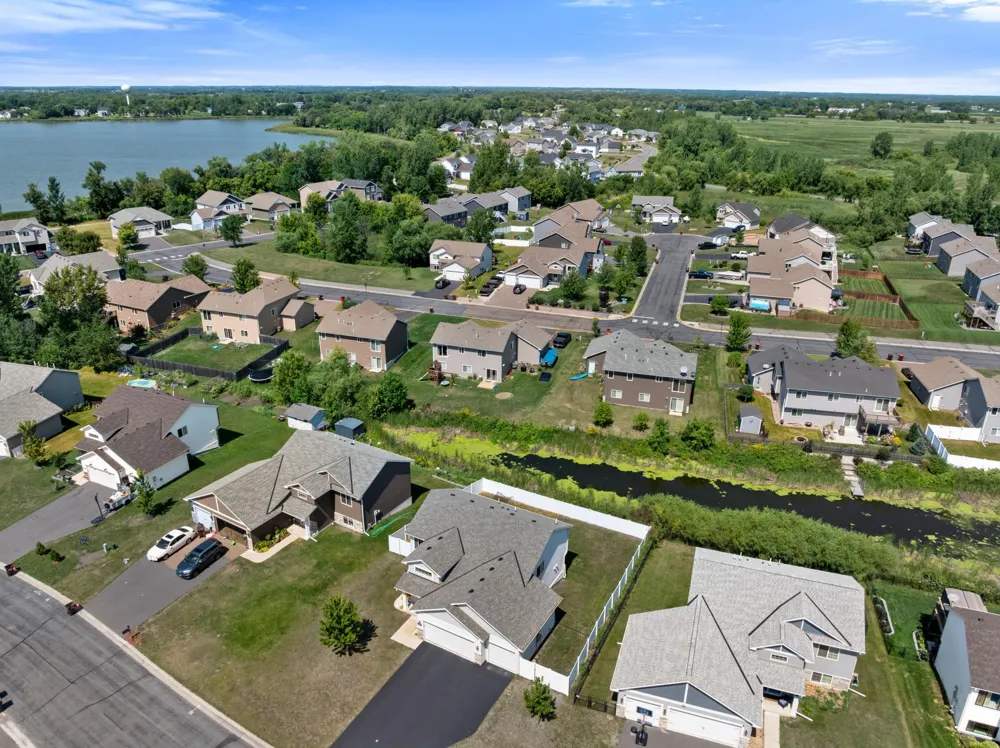 366 66th Street SW Waverly, MN 55390