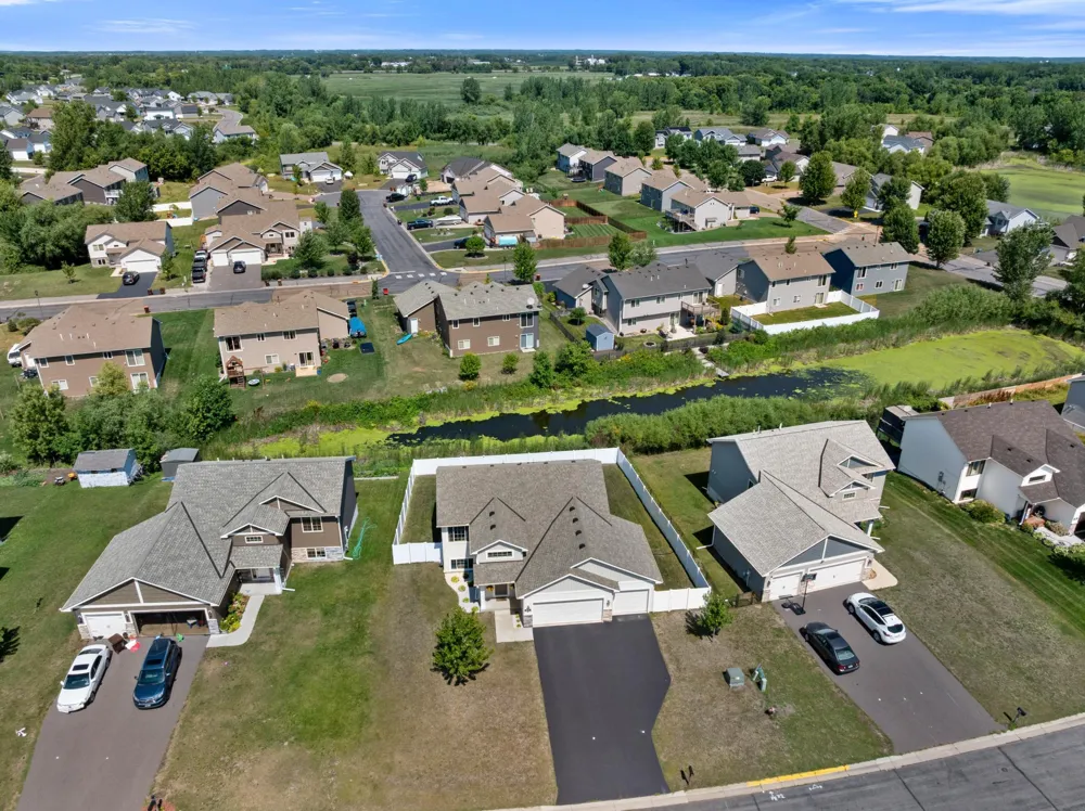 366 66th Street SW Waverly, MN 55390