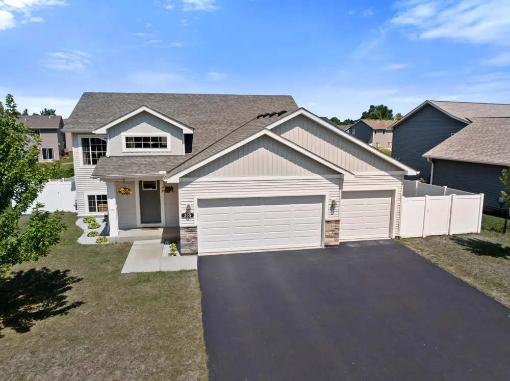 366 66th Street SW Waverly, MN 55390