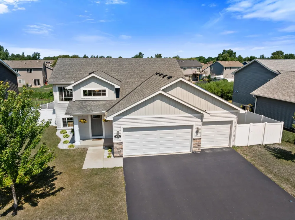 366 66th Street SW Waverly, MN 55390